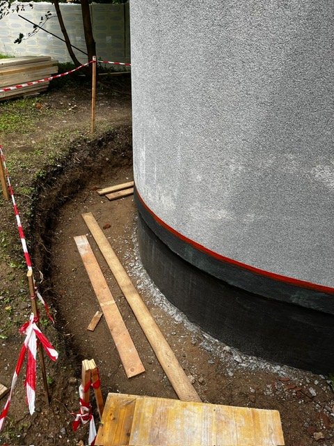 Reference Obnova venkovní svislé hydroizolace - Ústav Soudního Lékařství, Tvrdého 2a, Brno