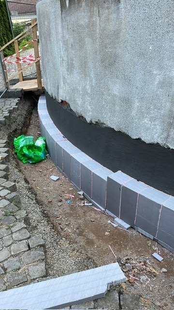 Reference Obnova venkovní svislé hydroizolace - Ústav Soudního Lékařství, Tvrdého 2a, Brno
